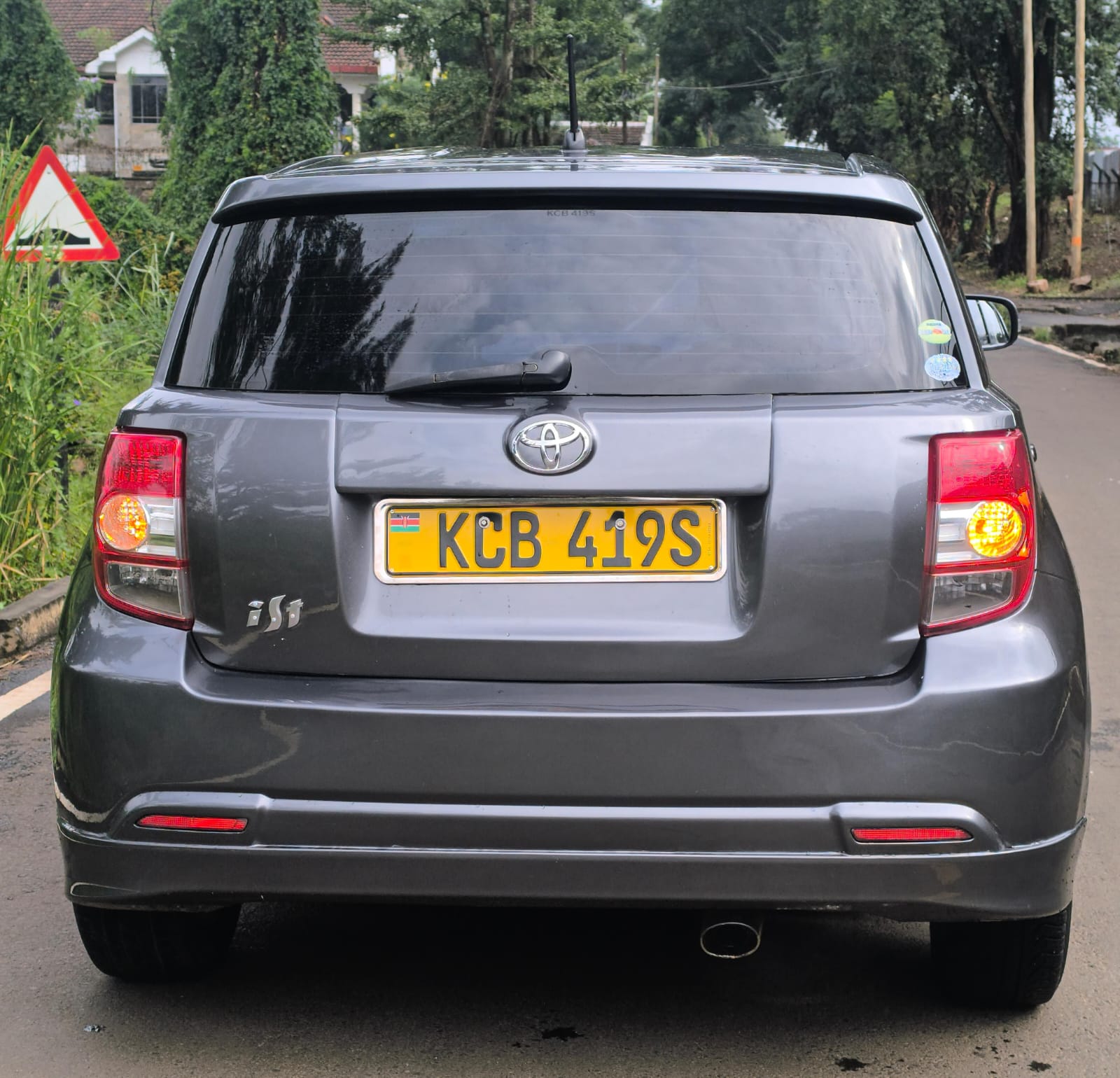 Toyota Ist